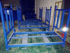 Customized Stackable Steel Tire Rack