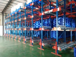Heavy duty storage radio shuttle racking